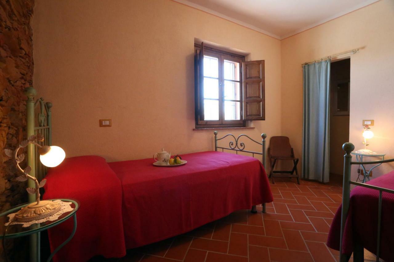 Molino Del Rotone Guest House Buti Екстериор снимка