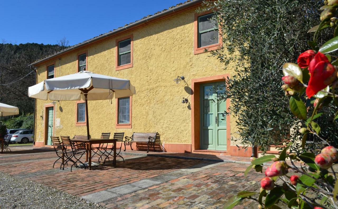 Molino Del Rotone Guest House Buti Екстериор снимка